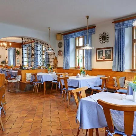 Hametner Mit Innviertlerhaus Mit Thermenzugang Hotel