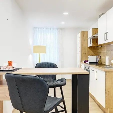 Hametner Mit Innviertlerhof Mit Direktem Zugang Zur Therme Mediterrana Durch Unseren Garten!