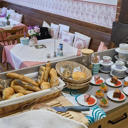 Hametner Mit Innviertlerhof Mit Direktem Zugang Zur Therme Mediterrana Durch Unseren Garten! Hotel