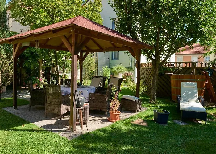 ホテル Hametner Mit Innviertlerhaus Mit Thermenzugang バート・ハル