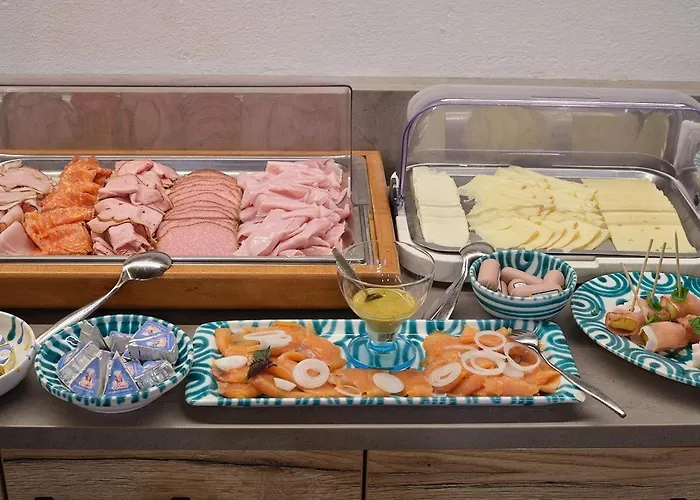 ホテル Hametner Mit Innviertlerhaus Mit Thermenzugang バート・ハル